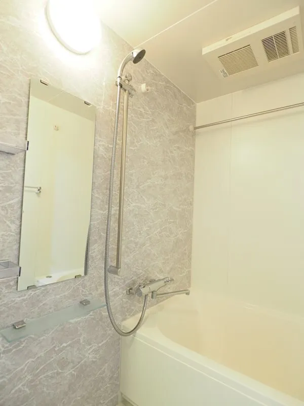RESIDIA Sendagi - Interior - ["Flooring", "Floor", "Plumbing fixture"]