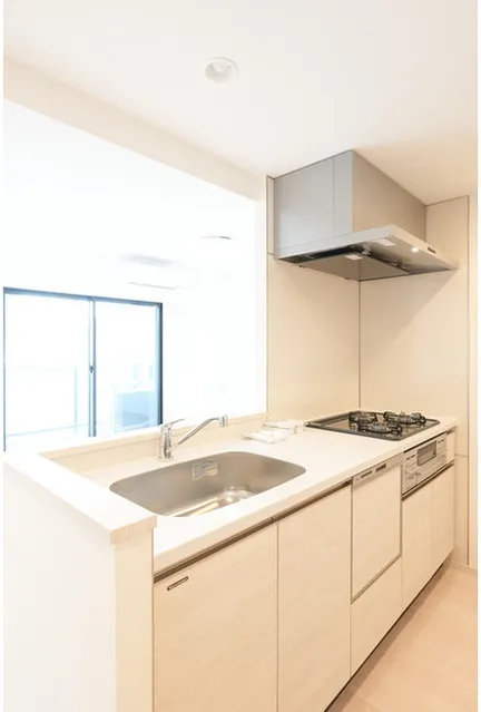 Comforia Liv Toyosu Canal - Interior - ["Floor", "Apartment", "Countertop"]