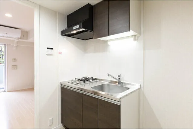 Orchid Residence Shinagawa - Interior - ["Cabinetry", "Countertop", "Tap"]