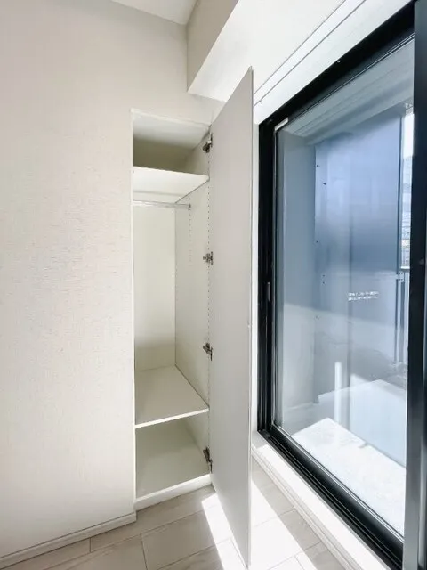 Brookside Residence Kiba - Interior - ["Flooring", "Floor", "Interior design"]