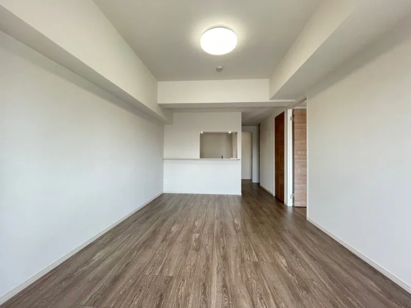 Prince Residia Place - Interior - ["Flooring", "Floor", "Ceiling"]