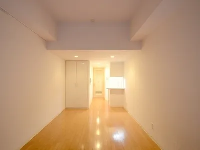 Milroom Minami Aoyama - Interior - ["Building", "Fixture", "Wood"]