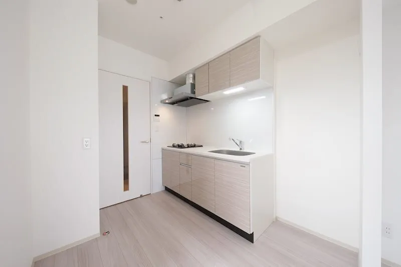 Due Iriya I - Interior - ["Apartment", "Flooring", "Floor"]