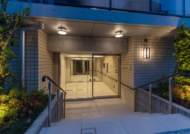 Nakano Shinbashi Residence - Exterior - ["Composite material", "Apartment", "Glass"]