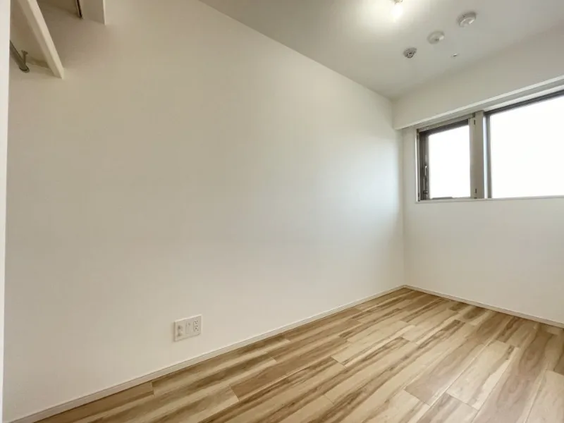 Crevia Rigze Kamata Nishi - Interior - ["Flooring", "Floor", "Wall"]