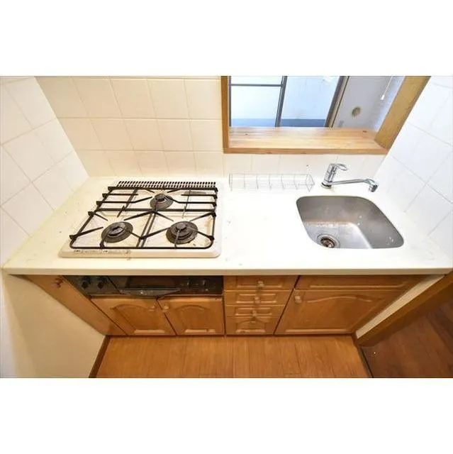 Plateau Jingumae - Interior - ["Brown", "Tap", "Plumbing fixture"]