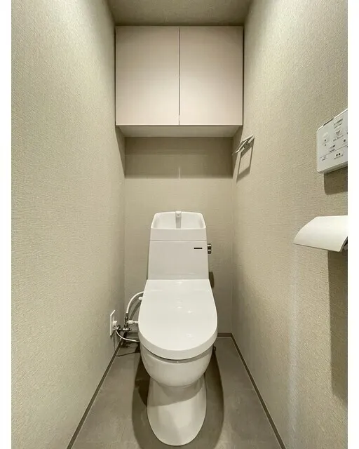 Comforia Liv Kayabacho - Interior - ["Toilet seat", "Flooring", "Toilet"]