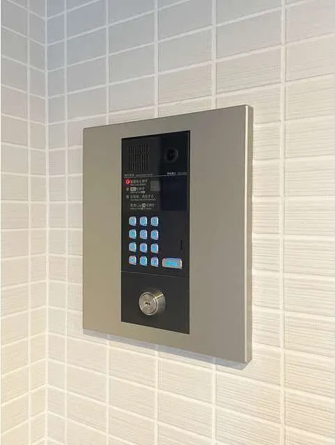 Composite Yoyogi - Other - ["Communication Device", "Telephony", "Rectangle"]