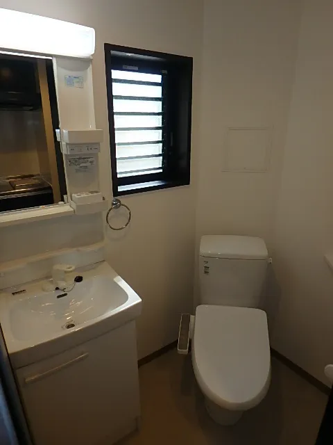 Imon Corp Shinagawa Gotenyama - Interior - ["Plumbing fixture", "Plumbing", "Bathroom"]