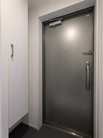 Citywalk Ebara Nakanobu - Interior - ["Door", "Door handle", "Household hardware"]