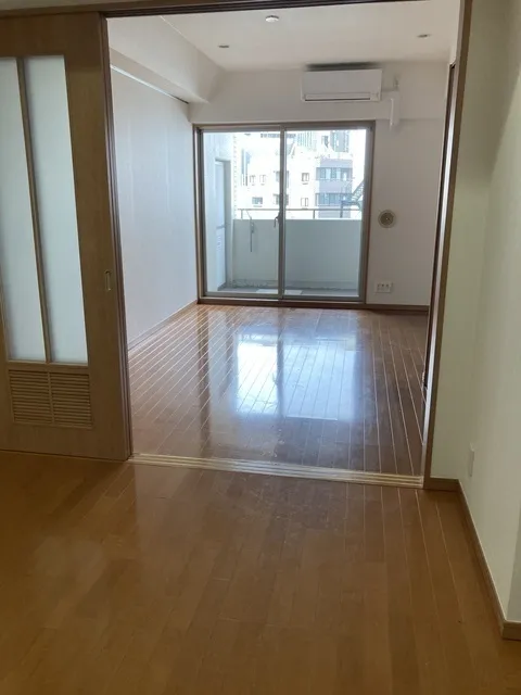 Jera Ebisu Residence - Interior - ["Flooring", "Floor", "Wood"]