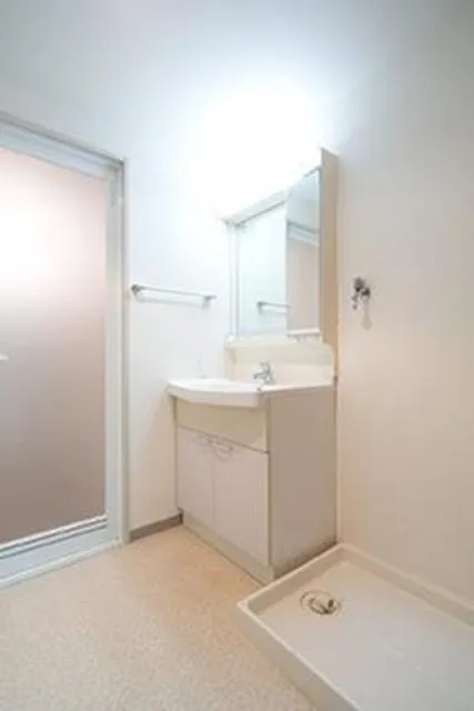 Habitation Ojima - Interior - ["Room", "Property", "Bathroom"]