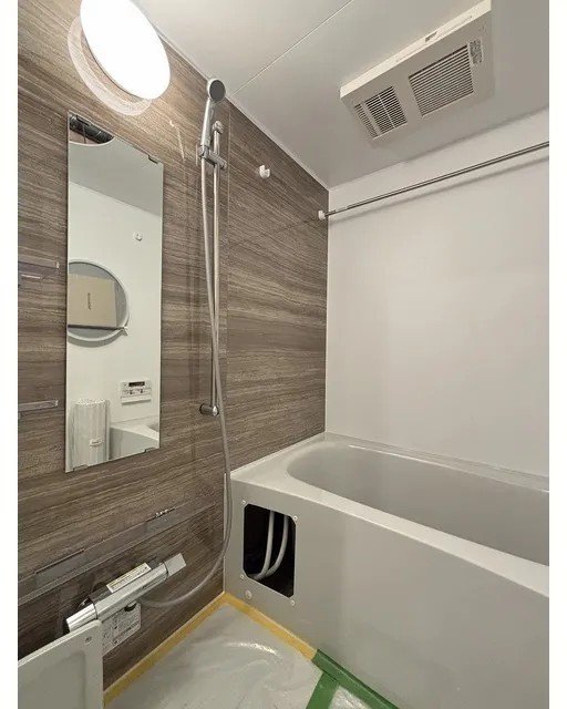 Clarity Ueno Inaricho - Interior - ["Flooring", "Floor", "Plumbing fixture"]