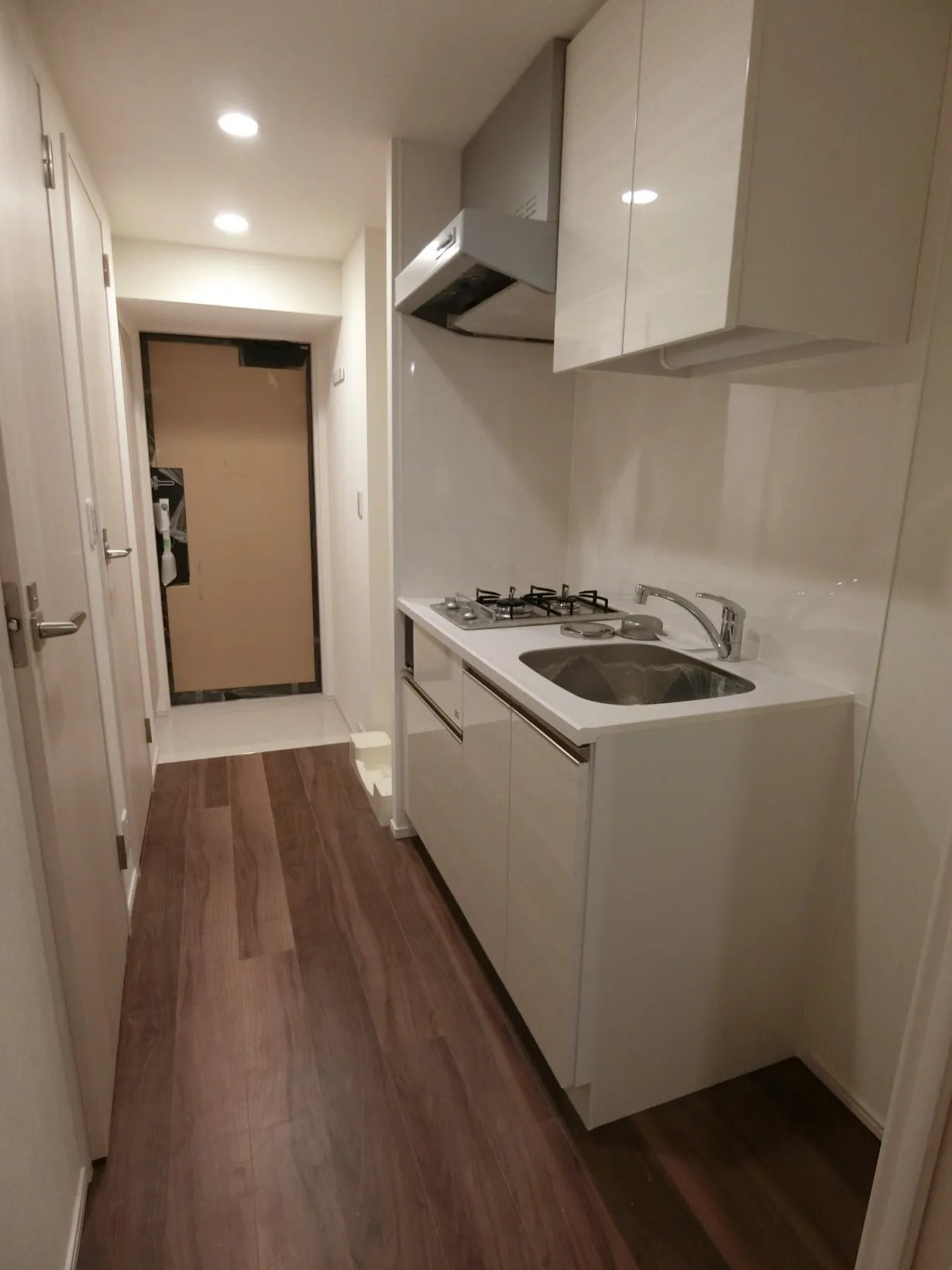 Le Fon Blanche Shinagawa Minamioi - Interior - ["Floor", "Flooring", "Apartment"]