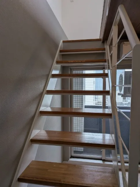 Residia Kanda - Interior - ["Stairs", "Wood", "Flooring"]
