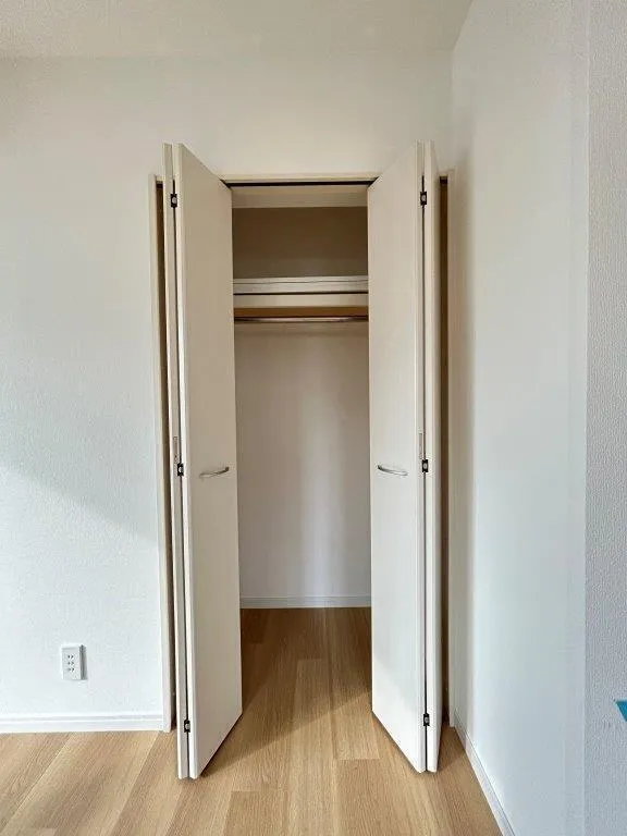 Due Asagaya - Interior - ["Wood", "Flooring", "Floor"]