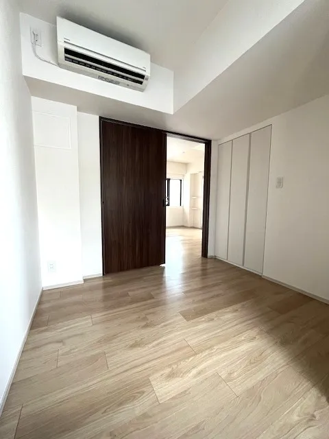 Stella Maison Sangenjaya - Interior - ["Flooring", "Floor", "Wood"]