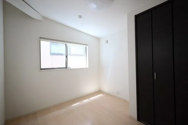 1-24-15 Yoyogi, Shibuya-Ku, Tokyo - Interior - ["Flooring", "Wall", "Floor"]