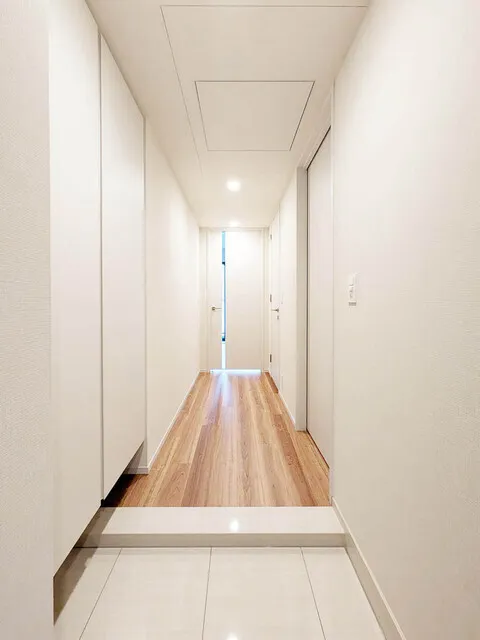 Comforia Shibaura MOKU - Interior - ["Floor", "Flooring", "Wood flooring"]