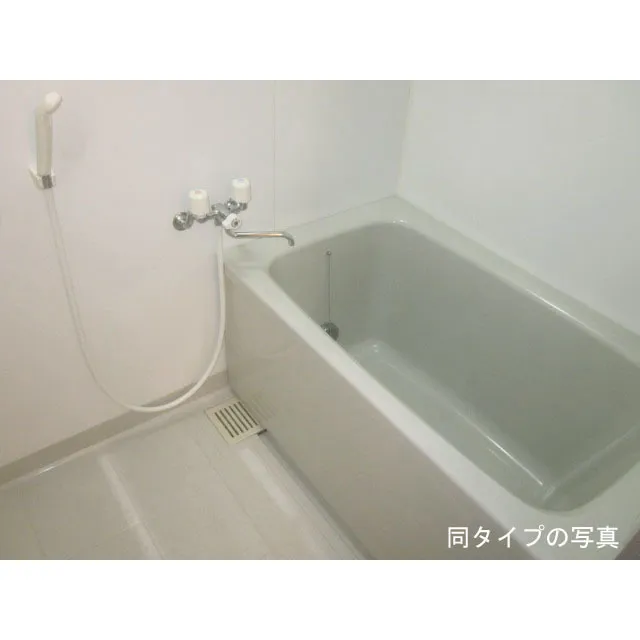 Sound Oshiage - Interior - ["Bathtub", "Property", "Plumbing fixture"]