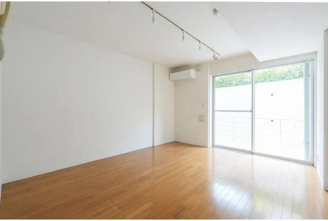 Cozy Court Nakameguro - Interior - ["Flooring", "Floor", "Wood"]