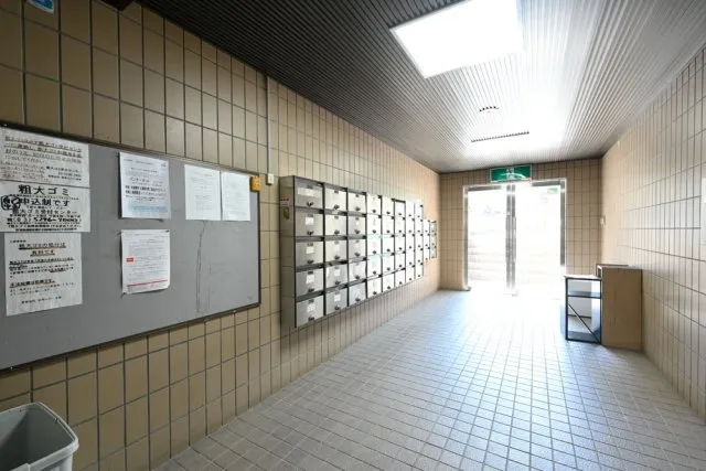 Main Stage Nakai Station - Exterior - ["Flooring", "Floor", "Composite material"]
