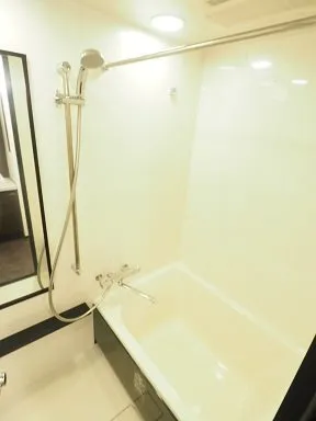 Residia Meguro Ⅳ - Interior - ["Plumbing fixture", "Shower head", "Bathtub"]
