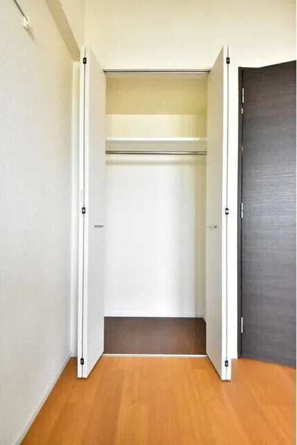Harmony Residence Ikebukuro - Interior - ["Wood", "Flooring", "Floor"]