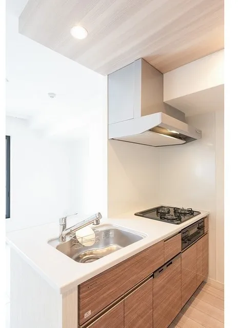 Comforia Liv Bunkyo Gokokuji - Interior - ["Wood flooring", "Cabinetry", "Countertop"]