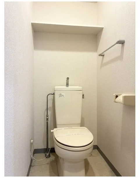 Win Garden Tokiwadai - Interior - ["Toilet seat", "Toilet", "Plumbing fixture"]