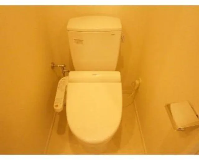 Park Axis Kikugawa Station Gate - Interior - ["Toilet seat", "Toilet", "Plumbing fixture"]