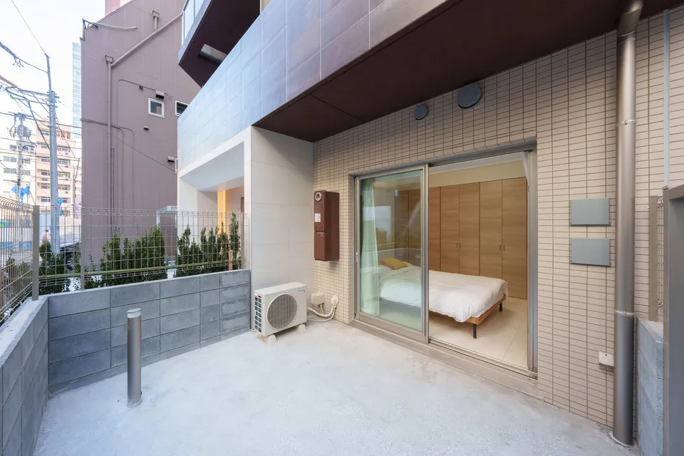 Hmlet Shiba Park - Interior - ["Wall", "Flooring", "Wood"]