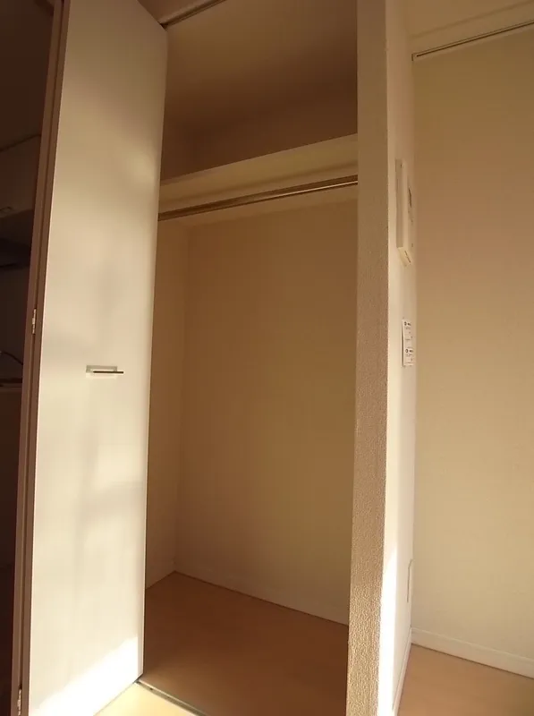 KDX Residence Tamagawa - Interior - ["Wood", "Brown", "Wood stain"]