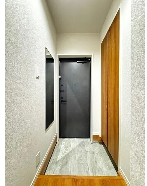 Well Square Hatagaya - Interior - ["Flooring", "Wall", "Wood"]