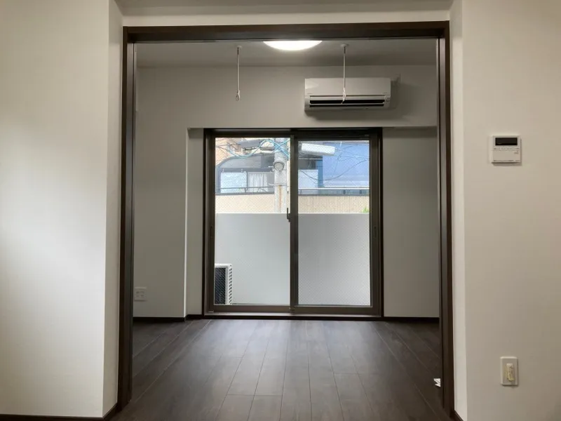 Isle Premium Mukojima - Interior - ["Wood", "Flooring", "Floor"]