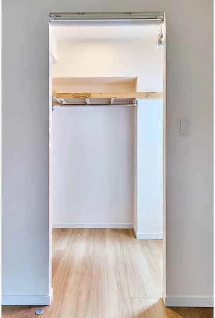 Comforia Takenotsuka East - Interior - ["Wood", "Flooring", "Floor"]
