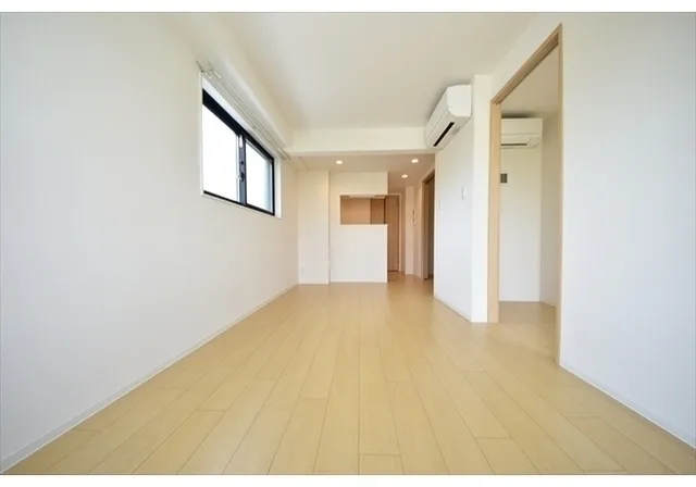 El Faro Waseda - Interior - ["Flooring", "Floor", "Wood flooring"]
