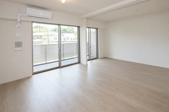 Abity Grande Kinuta - Interior - ["Flooring", "Floor", "Ceiling"]