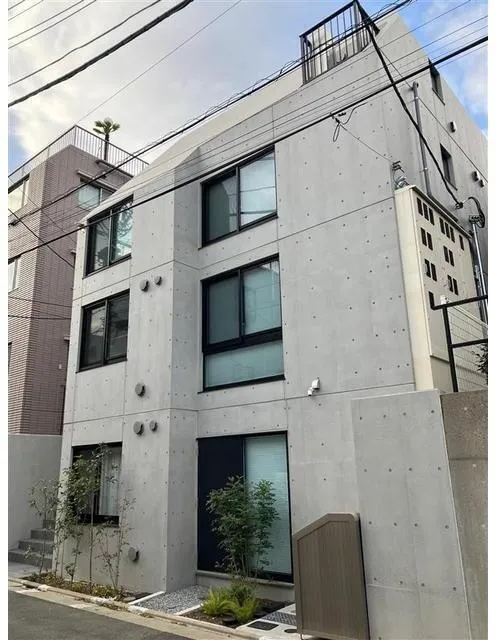 SOLASIAresidenceToritsu University - Exterior - ["Building", "Window", "Fixture"]