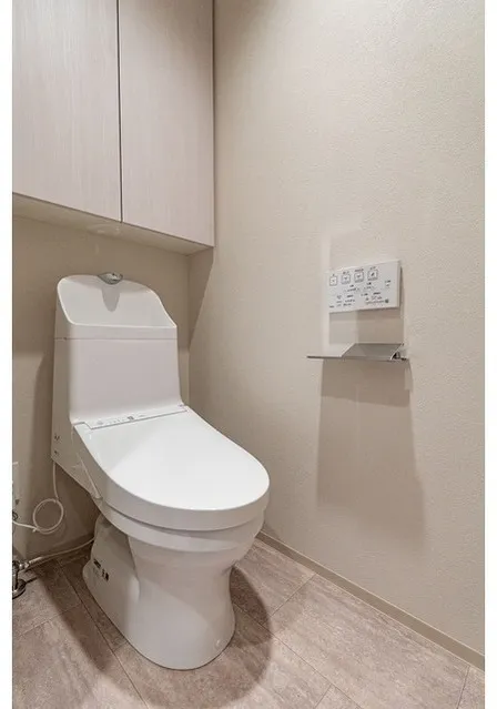 Season Flats Omorinishi - Interior - ["Flooring", "Floor", "Toilet seat"]
