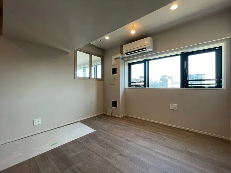 Lumiec Kinshicho - Interior - ["Flooring", "Floor", "Ceiling"]