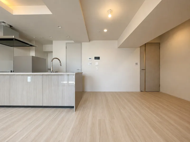 Lumiec Kinshicho - Interior - ["Flooring", "Floor", "Wood"]