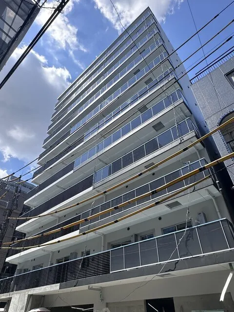 Urbanex Kinshi Park III - Exterior - ["Apartment", "Urban design", "Composite material"]
