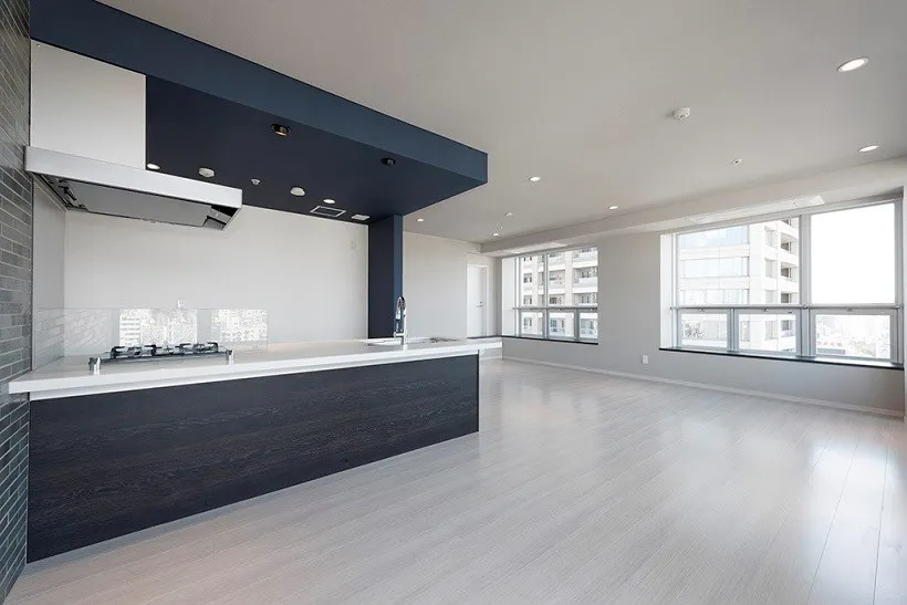 Residia Tower Azabujuban - Interior - ["Building", "Countertop", "Cabinetry"]