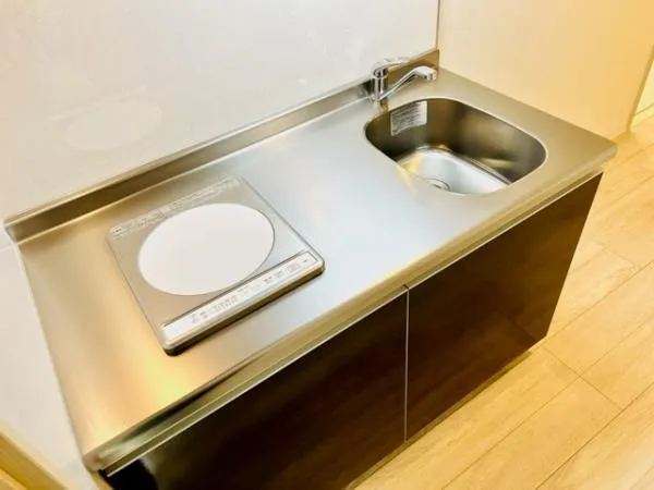 Platts Ryogoku - Interior - ["Kitchen Sink", "Plumbing fixture", "Flooring"]