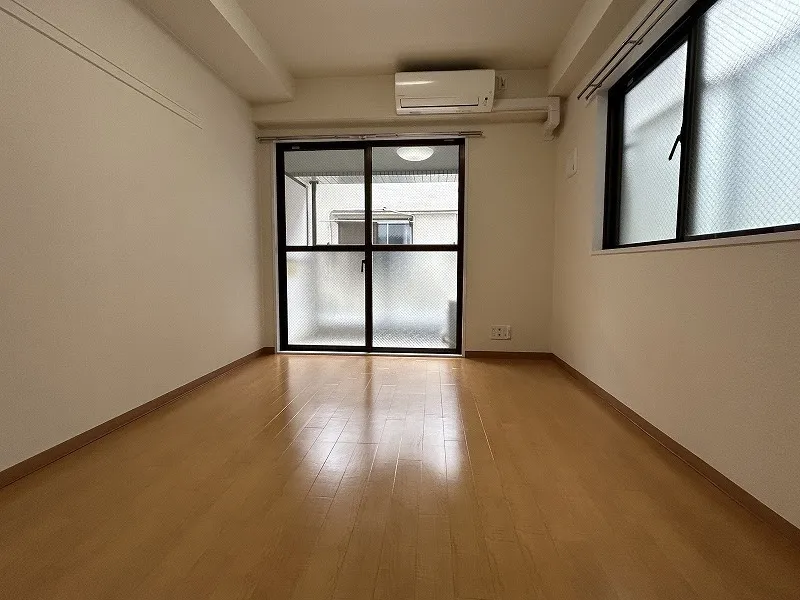 Fiore Tsukishima - Interior - ["Flooring", "Floor", "Interior design"]