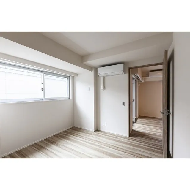 Doue Tsukishima II - Interior - ["Property", "Room", "Ceiling"]