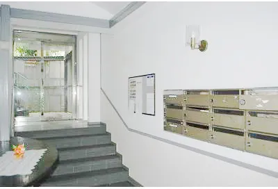 Plaer Minamiaoyama - Interior - ["Apartment", "Plaster"]