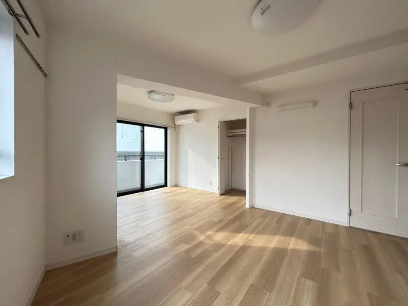 Due Asagaya - Interior - ["Flooring", "Floor", "Wood flooring"]