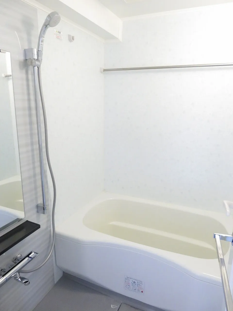 Will Terrace Kachidoki - Interior - ["Plumbing fixture", "Bathtub", "Bathroom"]
